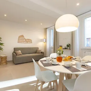 Colosseum Holidays - San Giovanni In Laterano Apartamento
